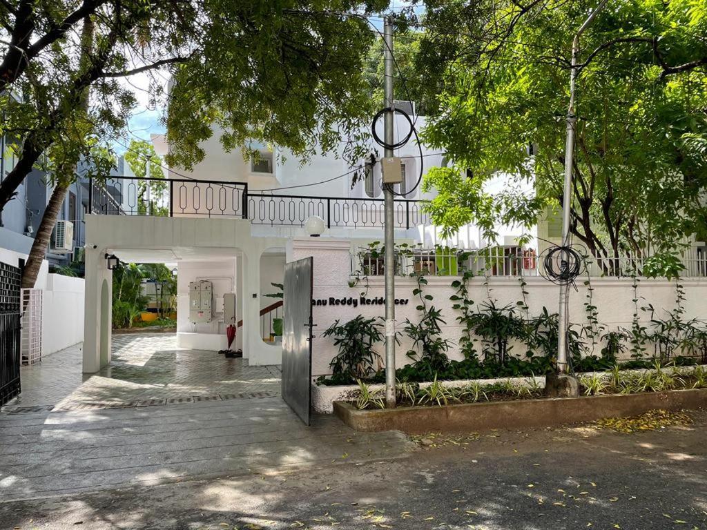 Hanu Reddy Residences - Nawab Habibullah Avenue Chennai Exterior foto